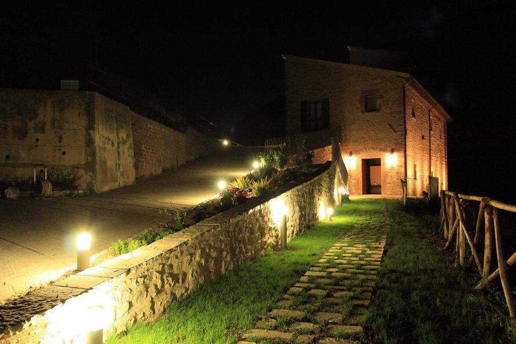 Casale La Palombara Farm stay *